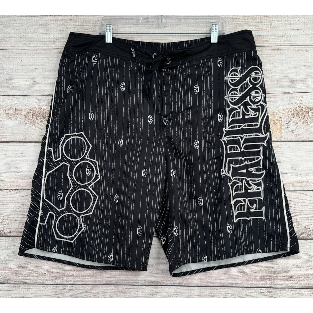 Vintage Fearless Embroidered Brass Knuckle Print Board Shorts‎ Mens 42 Black